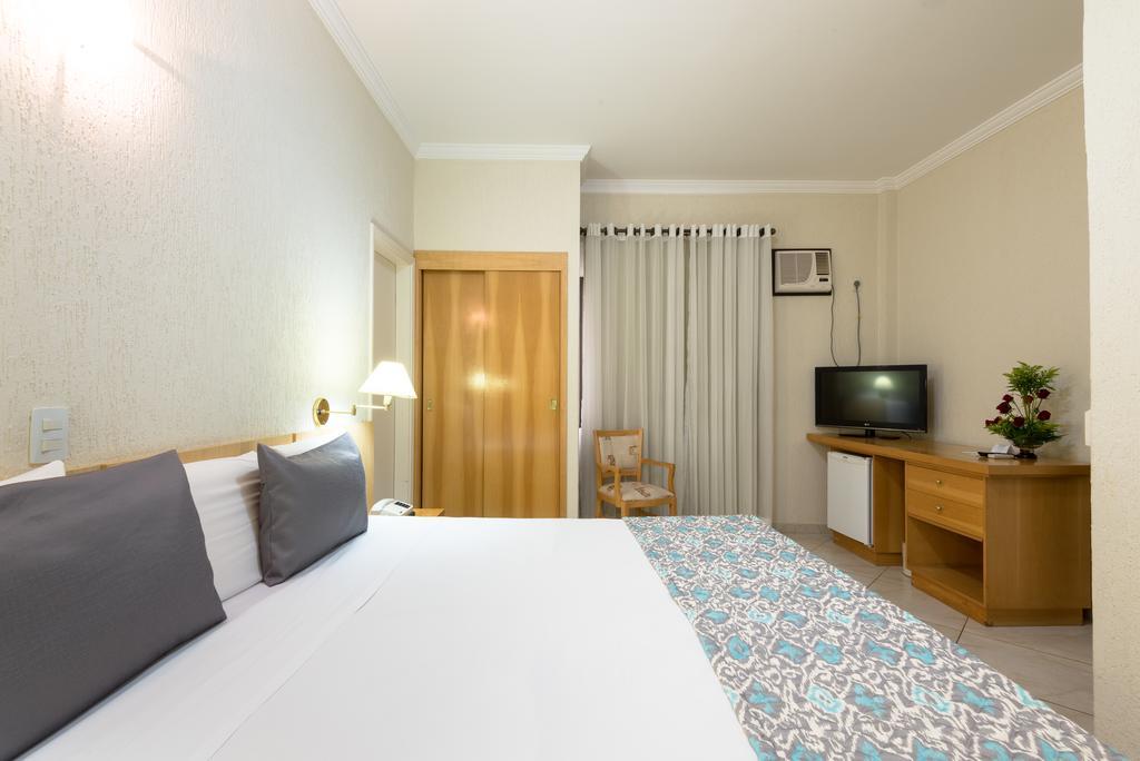 Hotel Guarany Águas de Lindóia Εξωτερικό φωτογραφία