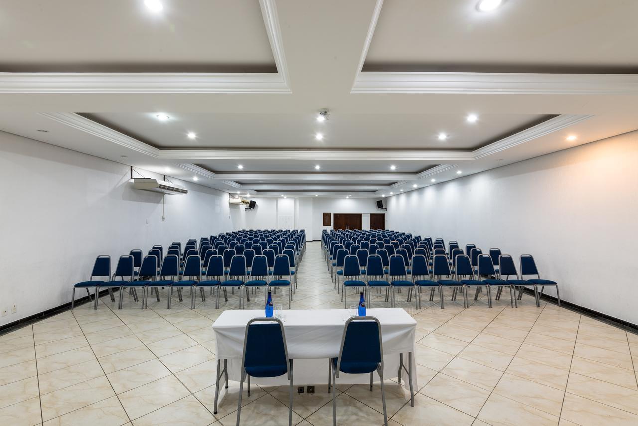 Hotel Guarany Águas de Lindóia Εξωτερικό φωτογραφία
